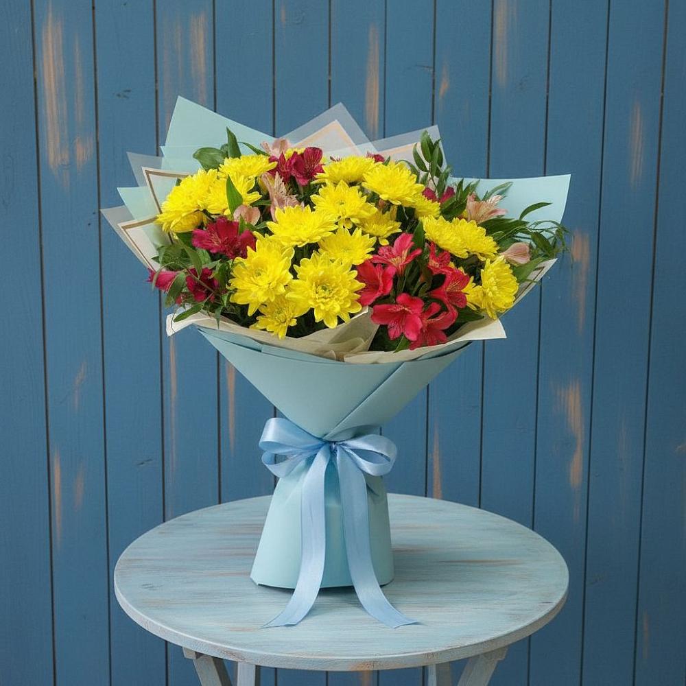 Букет цветов из: Альстромерии и Хризантемы в Таежный