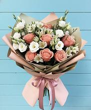 Букет цветов из:  Розы, Альстромерии и Лизиантусы в Таежный