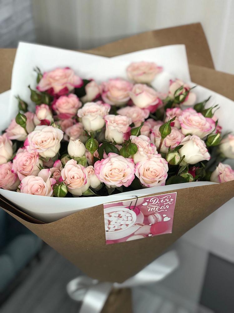 Букет цветов из: Розы в Таежный