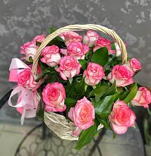 Цветочная композиция из Розы в корзине #REPLACE_PRED# Таежный