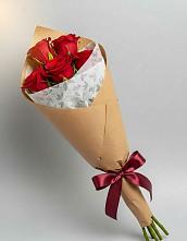 Букет цветов из:  Розы в Таежный