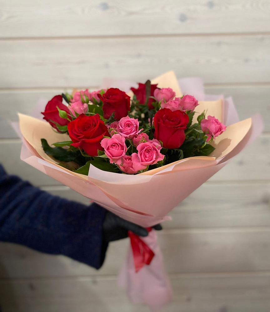 Букет цветов из: Розы в Таежный