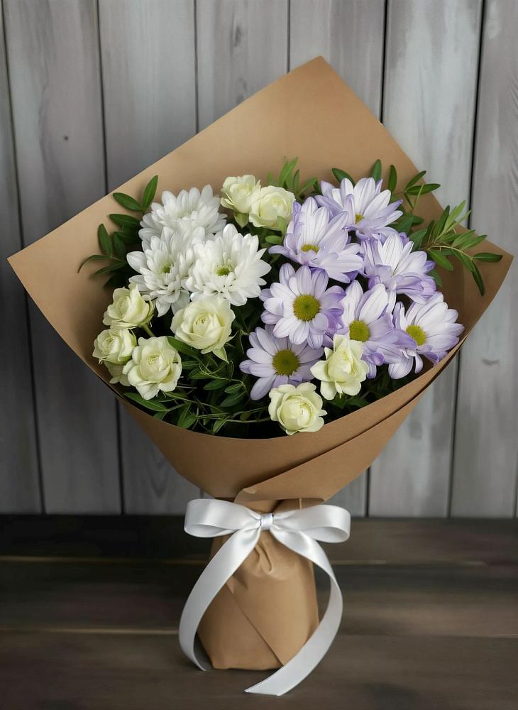 Букет цветов из: Хризантемы и Розы в Таежный