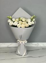 Букет цветов из:  Розы и Лизиантусы #REPLACE_PRED# Таежный